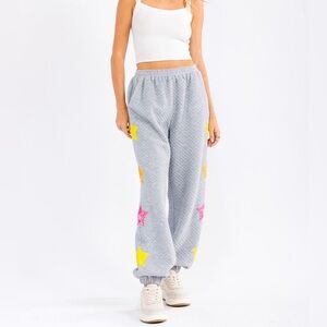 FRONT POCKET SEQUINS STARS DETAILED SWEATPANTS
